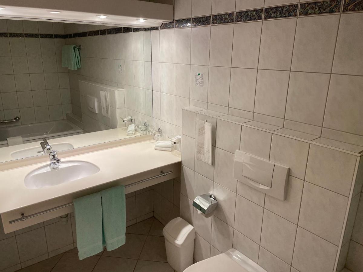 Landhuus Frauenkirch Hotel Екстериор снимка