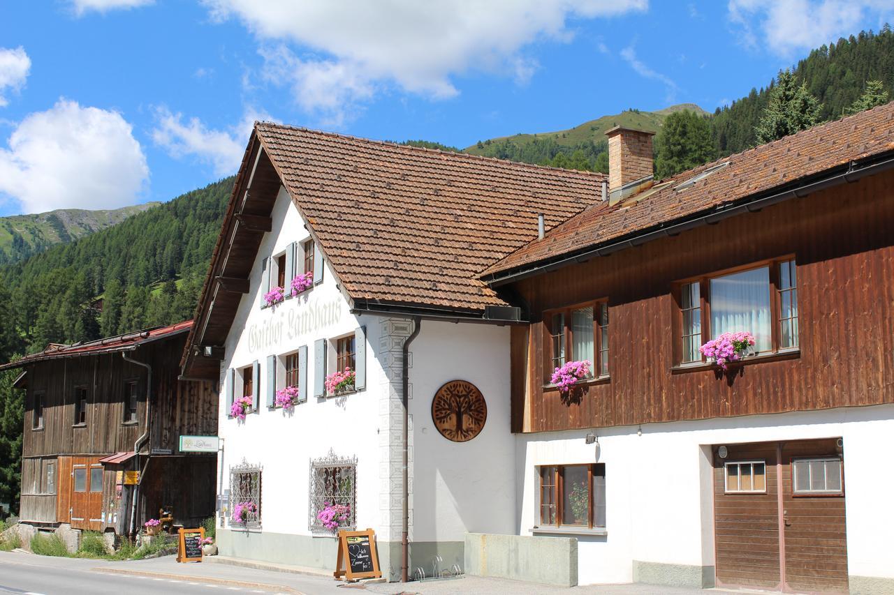 Landhuus Frauenkirch Hotel Екстериор снимка